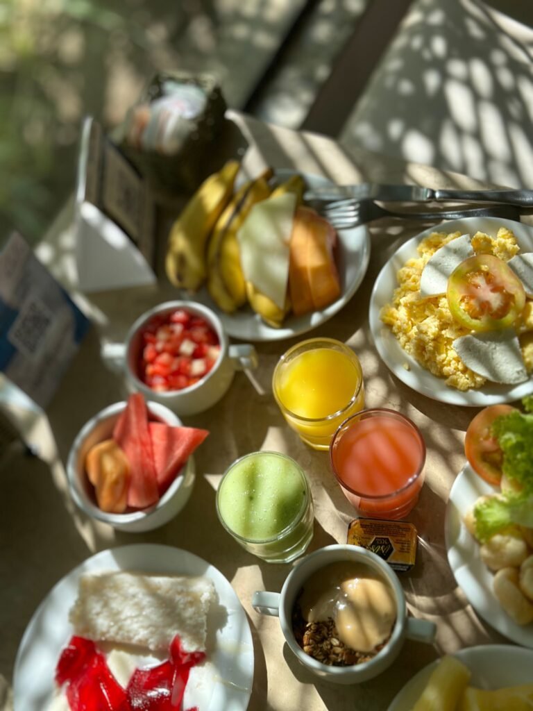 mesa de café da manhã saudavel
